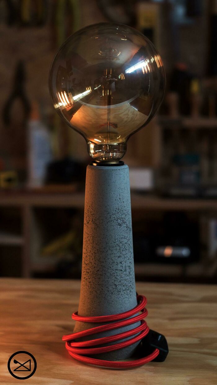 Made a Lamp with Concrete and It Looks Surprisingly Cool
