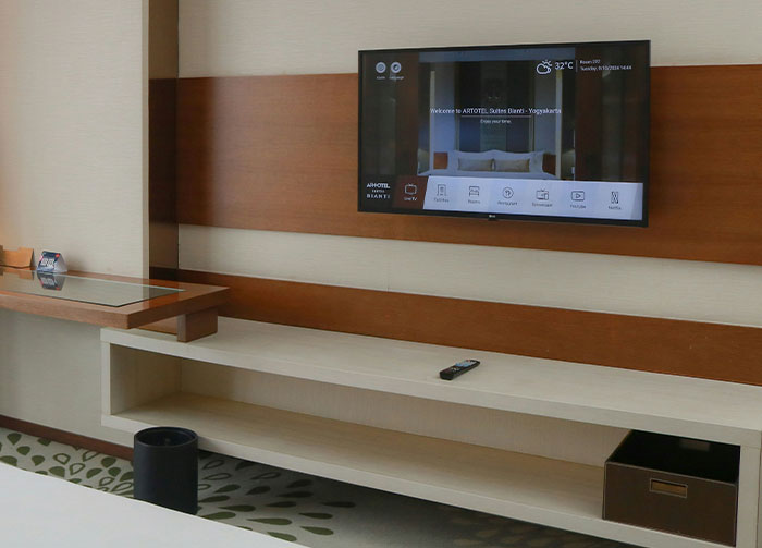 Hotel Hacks That Are Basically Tiny Life-Savers