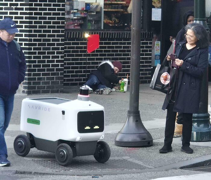 Only Machines Get to Be Seen in Chinatown, Philly