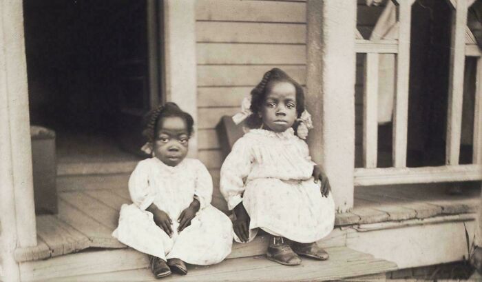 Time-Travel Through Old Family Photos: The Everyday Moments You Didn’t Know You Needed