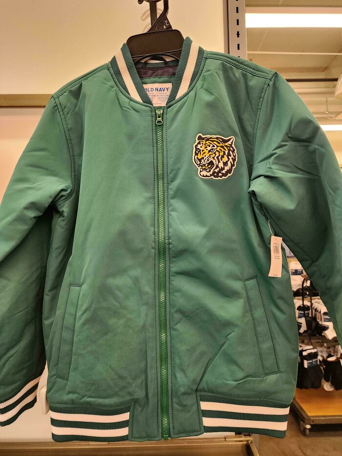 Wait, They Actually Ran Into Their Bullies Years Later?!