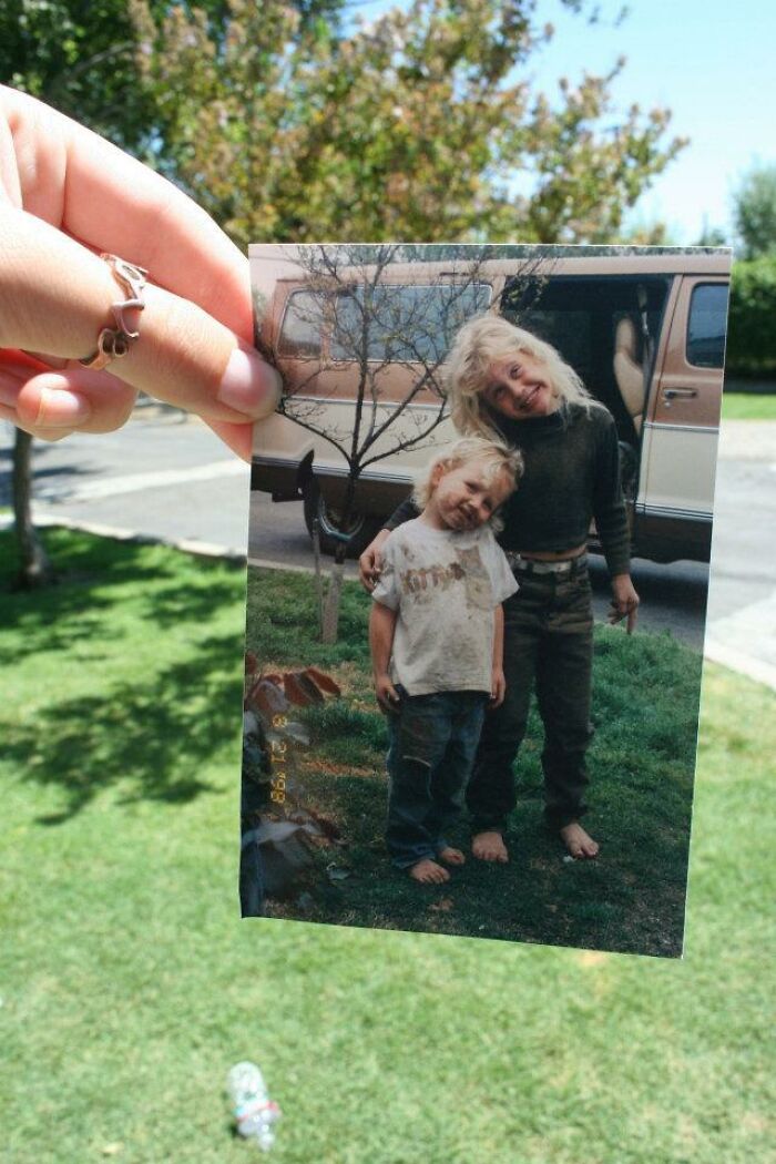 These 40 Photos Are Time-Traveling Magic—People Recreated Old Memories Right Where They Happened