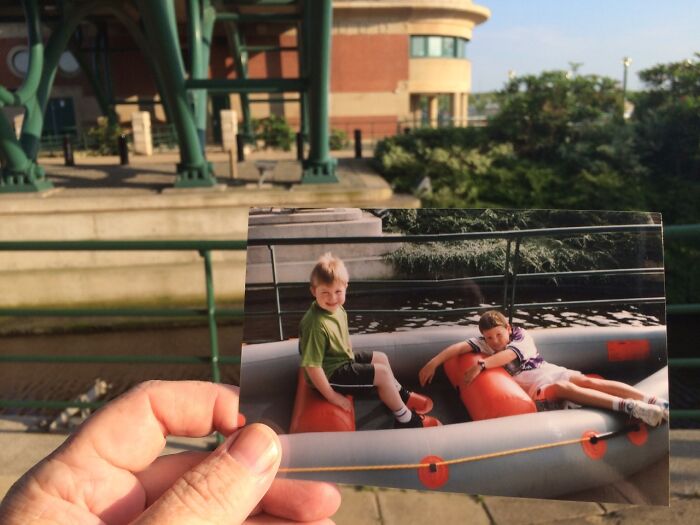 These 40 Photos Are Time-Traveling Magic—People Recreated Old Memories Right Where They Happened