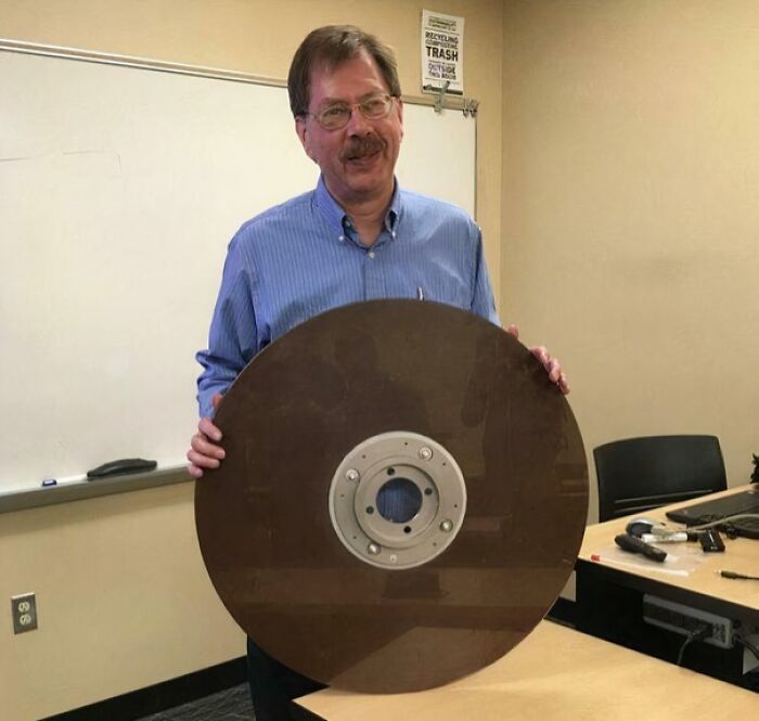 A 10MB Hard Drive From the 60s. That’s... All?