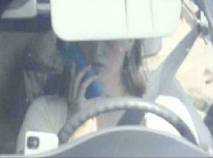 Dutch Traffic Camera Mistook Ice Pack for a Phone and Fined Someone. Oops!