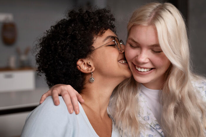 Wait, They Actually Ranked That?! 36 Friendship Betrayals That Will Blow Your Mind