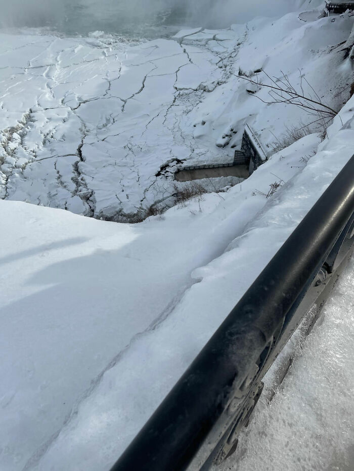 35 Jaw-Dropping Frozen Niagara Falls Photos That Make Winter Look Like Magic