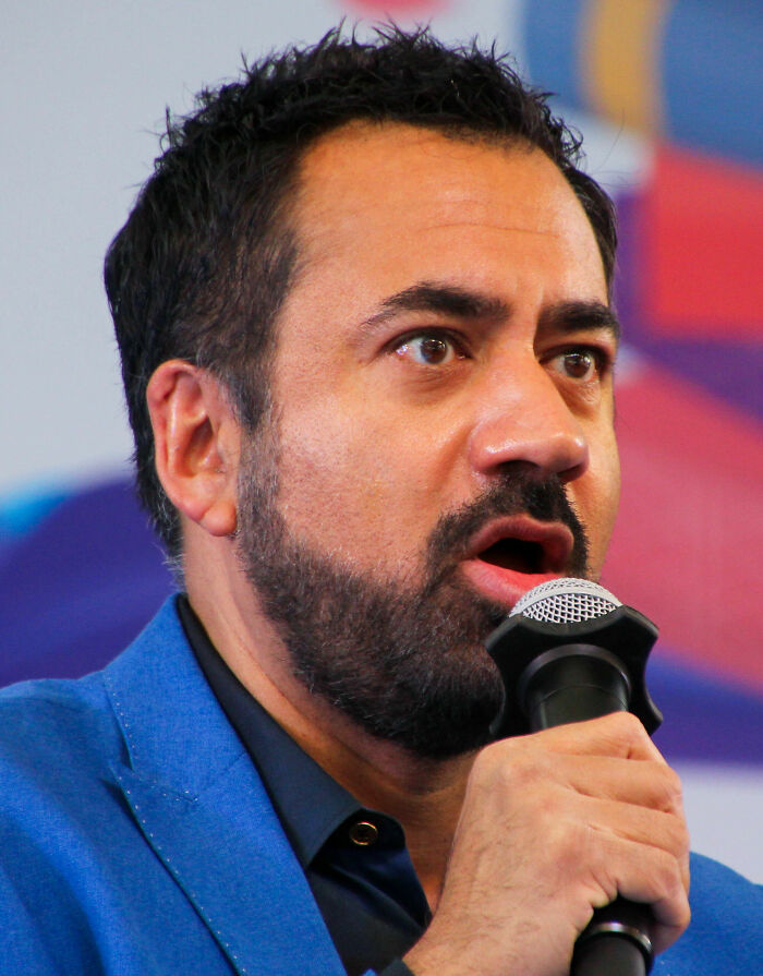 Kal Penn: From Movies to Politics and Back, 49