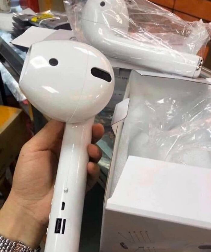 Ordered AirPods from Aliexpress. Spoiler: Not AirPods