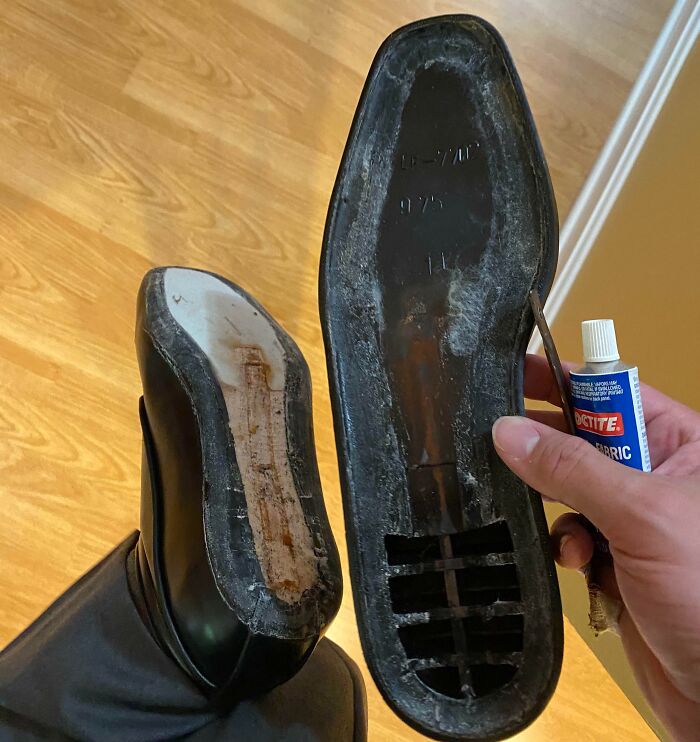 The Shoe Got Stage Fright and Split Before the Big Wedding