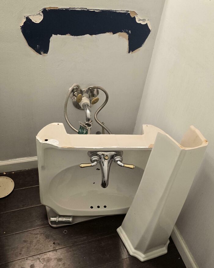 My Sink Just Decided to Drop Off Its Responsibilities
