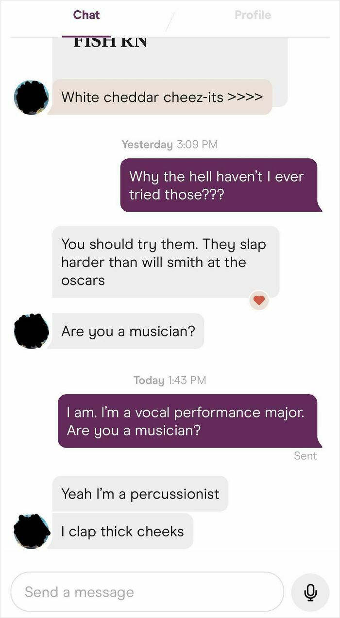 When Dating Apps Go Wild: Women Share Their Funniest & Weirdest Screenshots