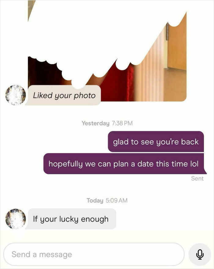When Dating Apps Go Wild: Women Share Their Funniest & Weirdest Screenshots