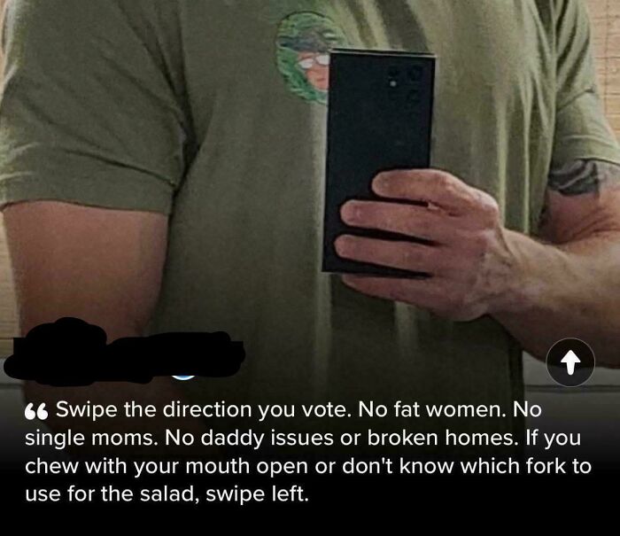 When Dating Apps Go Wild: Women Share Their Funniest & Weirdest Screenshots