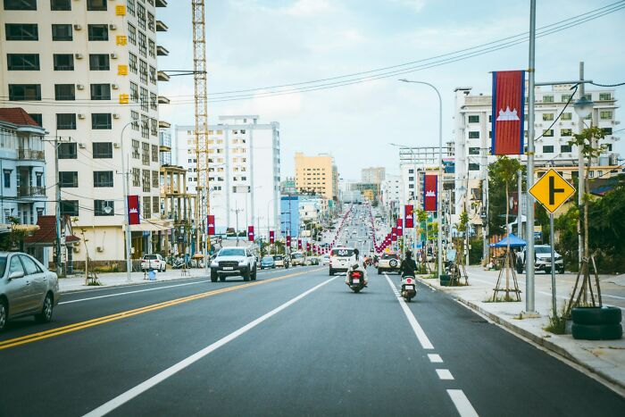 Cities With Sketchy Vibes That'll Make You Go "Hmm..."