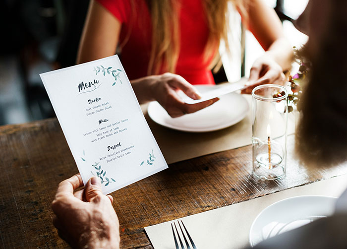 15 Wild Tipping Horror Stories That’ll Totally Make You Rethink That Gratuity