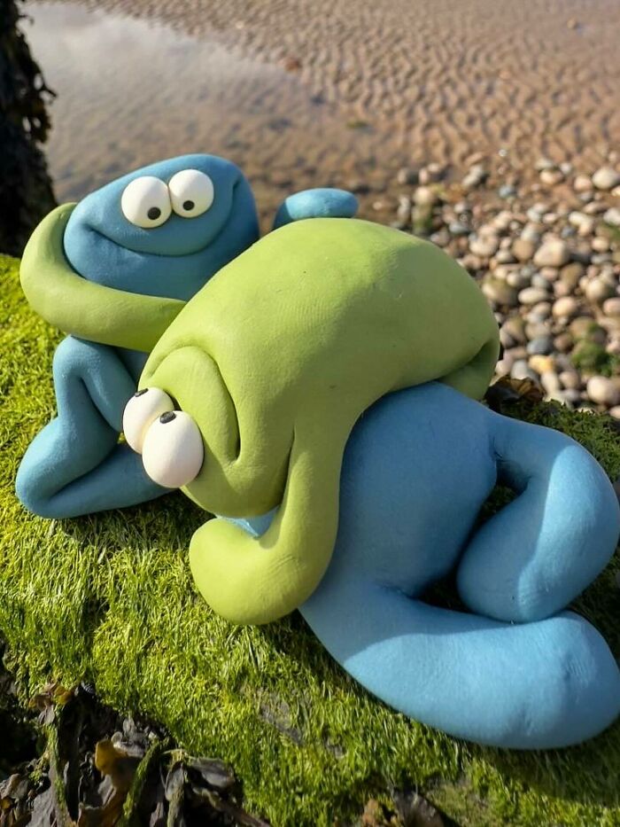 Meet These Weirdly Wonderful Sculptures That Look Like They Have Their Own Crazy Stories
