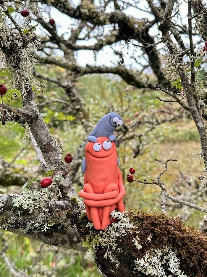 Meet These Weirdly Wonderful Sculptures That Look Like They Have Their Own Crazy Stories