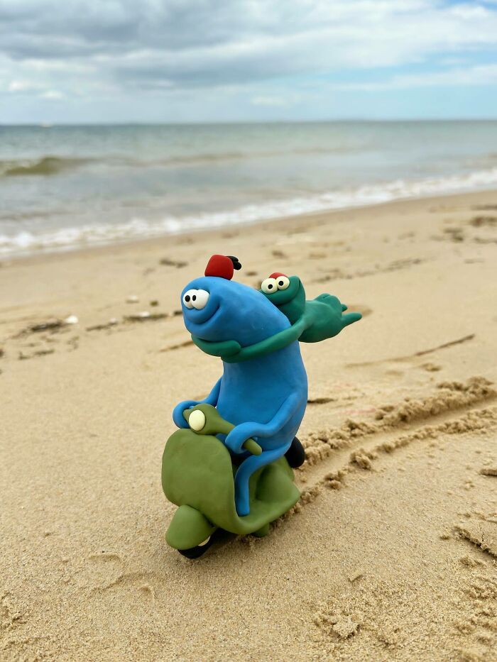 Meet These Weirdly Wonderful Sculptures That Look Like They Have Their Own Crazy Stories
