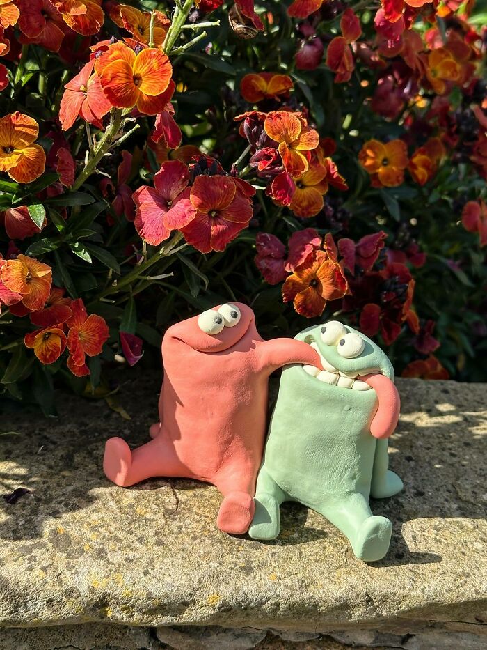 Meet These Weirdly Wonderful Sculptures That Look Like They Have Their Own Crazy Stories