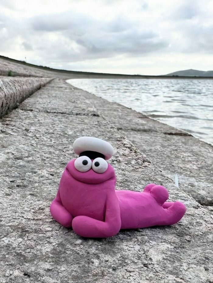 Meet These Weirdly Wonderful Sculptures That Look Like They Have Their Own Crazy Stories