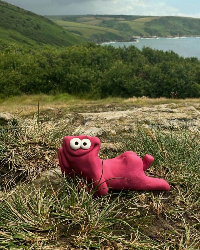 Meet These Weirdly Wonderful Sculptures That Look Like They Have Their Own Crazy Stories
