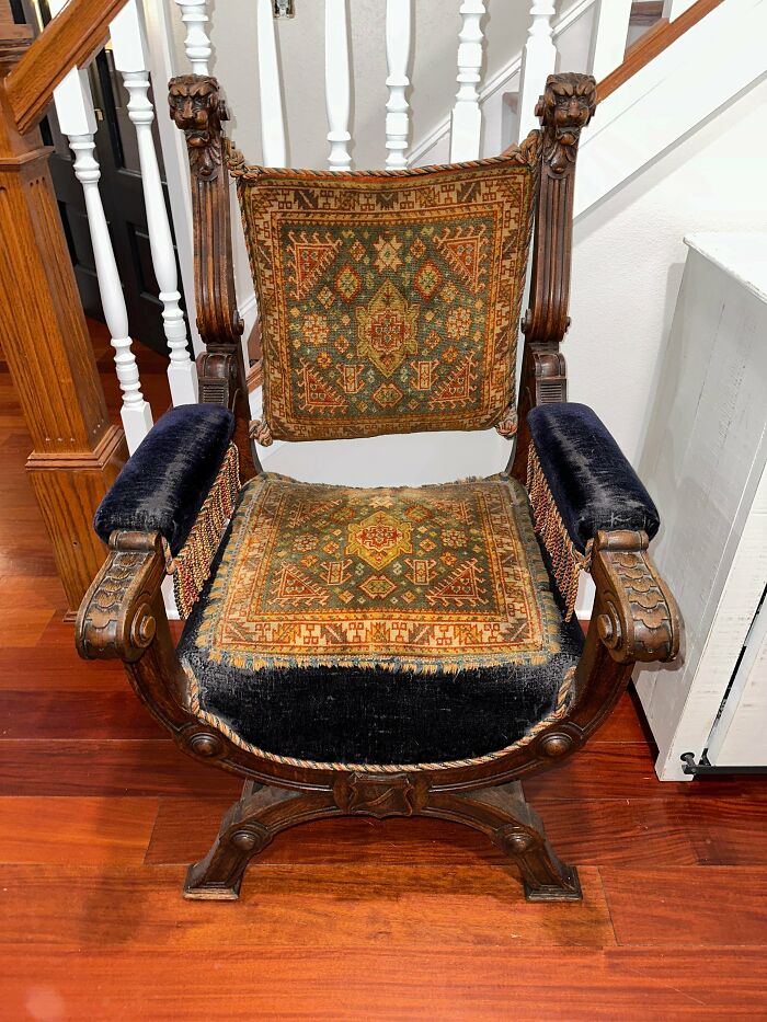 Weird Old Chair Stuffed With Human Hair? Maybe 150 to 250 Bucks