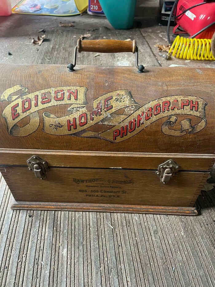 Phonograph From 1800s? Maybe $750
