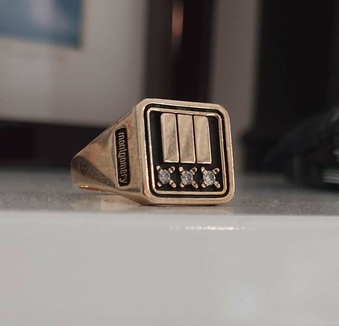 Company Ring With Diamonds? More Sentimental Than Cash, Maybe $200