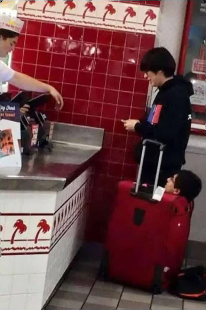 Confusing Pics That’ll Totally Make You Go Hmmm
