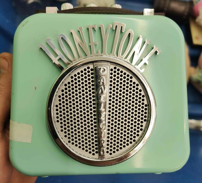 Tiny Guitar Amp That’s Big on Vintage Vibes