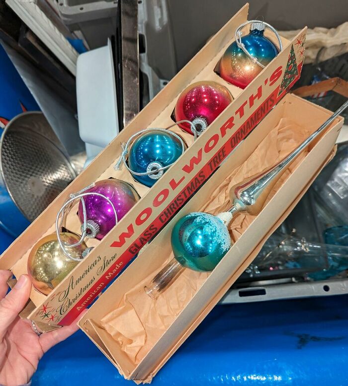 Vintage Christmas Finds That Will Warm Your Heart