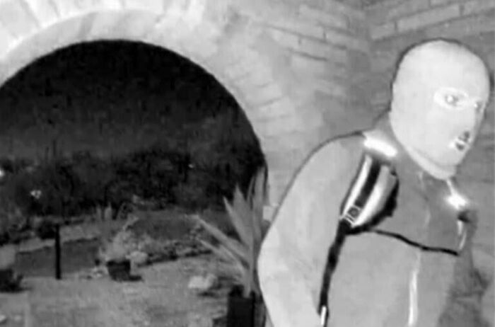 Wait, They Actually Shared These 81 Creepy Pics That Are Kinda Spooky!