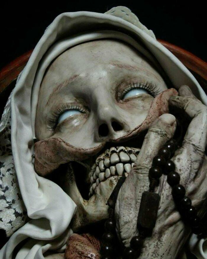 Wait, They Actually Shared These 81 Creepy Pics That Are Kinda Spooky!
