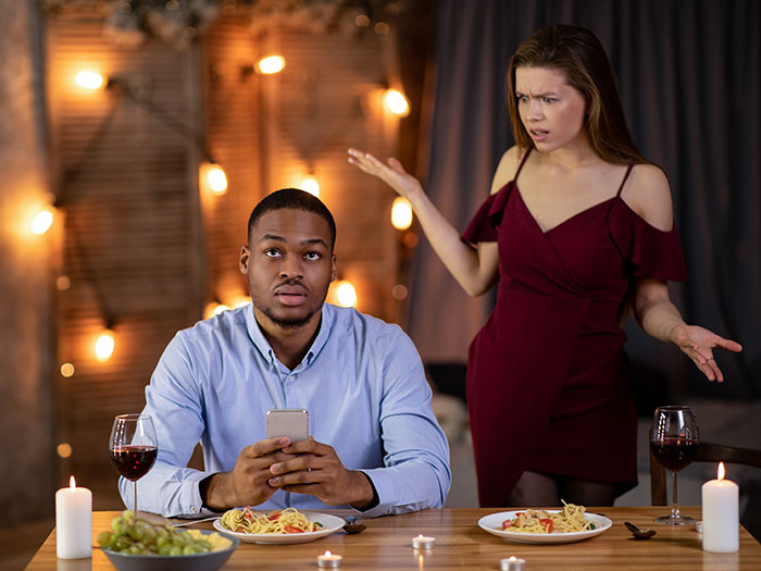 Let’s Dish On The Worst First Dates Ever!