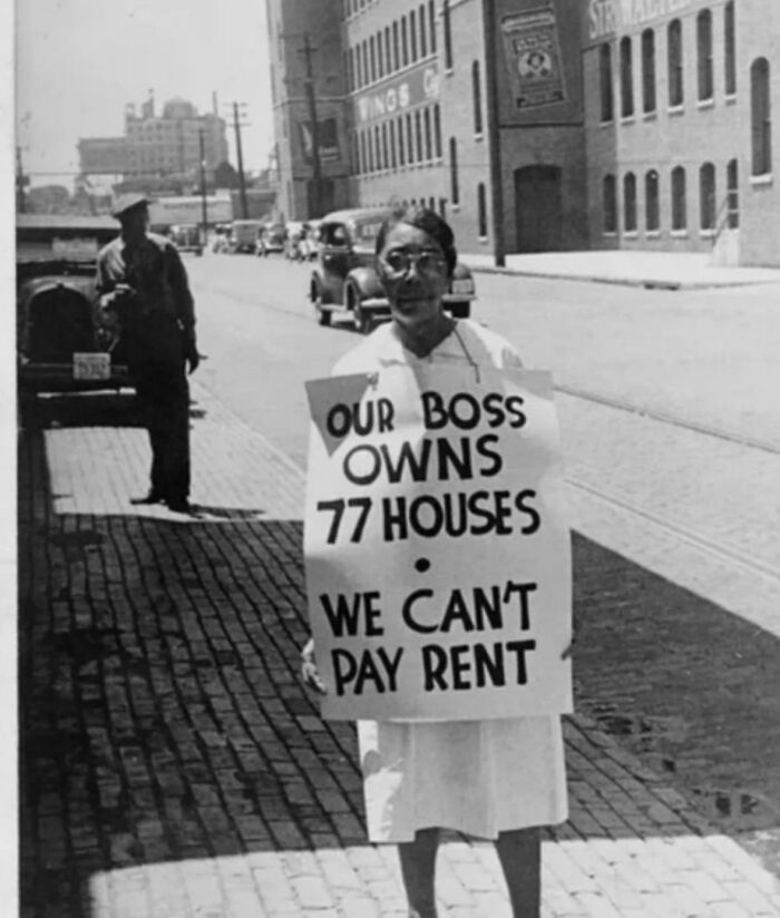 69 Wild Pics That Show Modern Capitalism Is Totally Bonkers