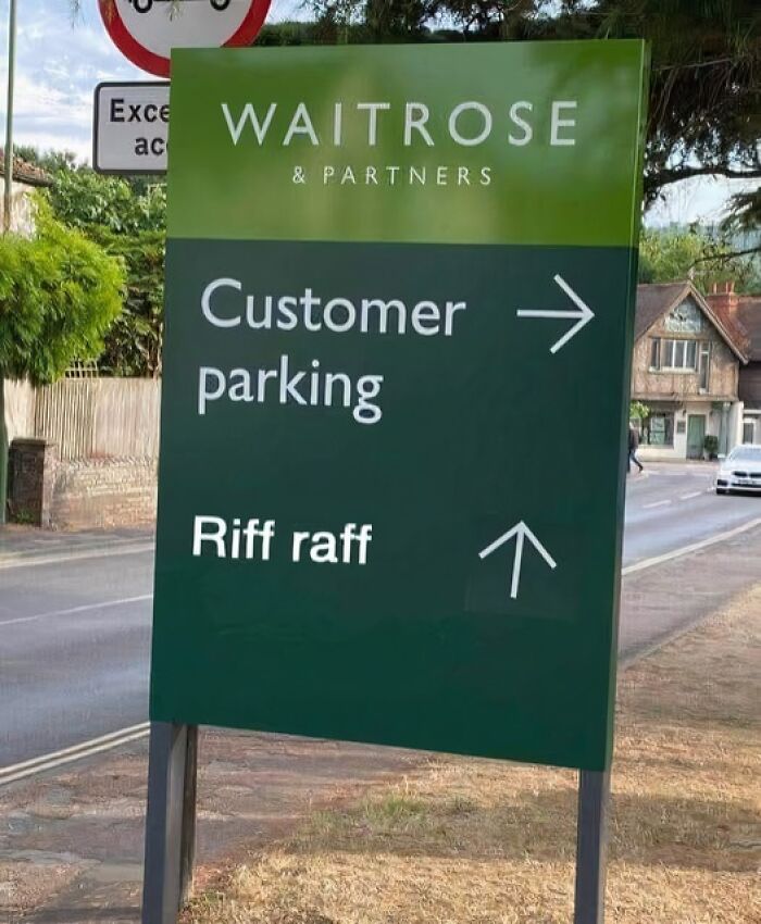 The Funniest Things British People Said At the Fancy Waitrose (39 Hilarious Gems)