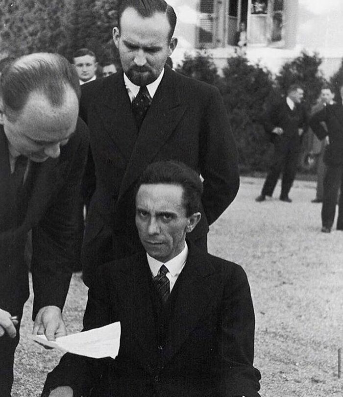 Wait, Did You See These Amazing History Moments?!