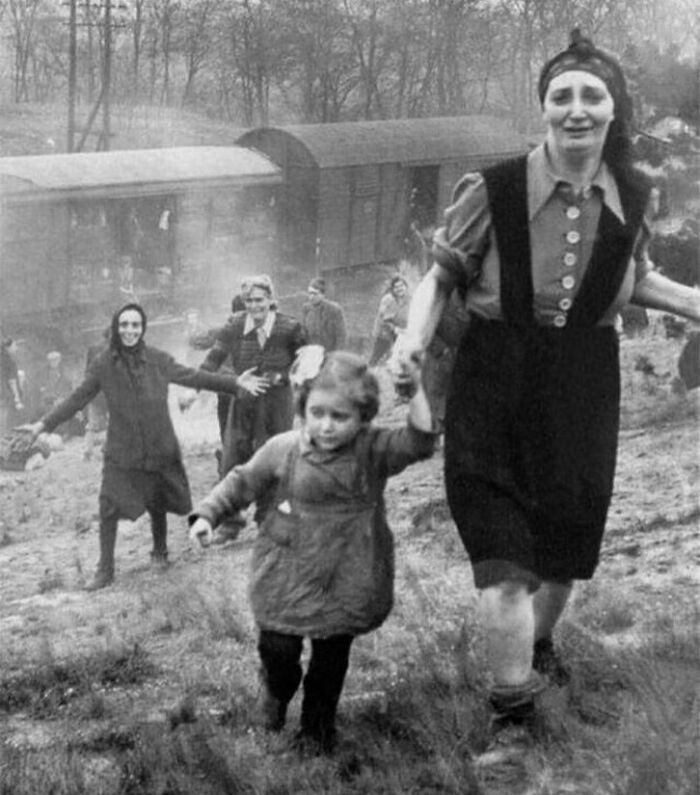 Wait, Did You See These Amazing History Moments?!