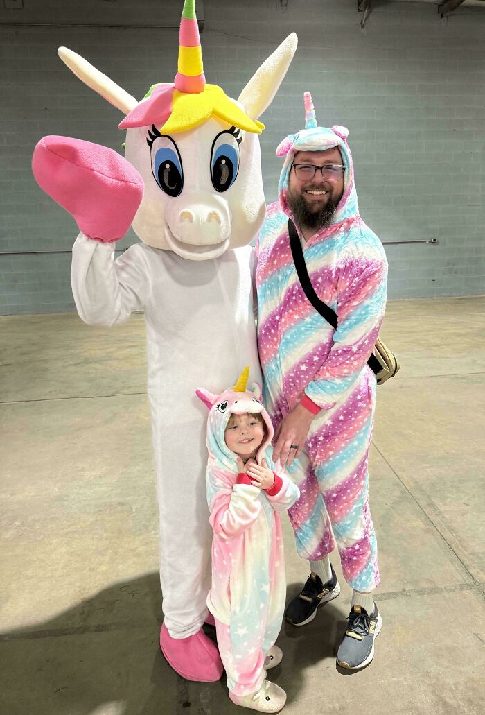 Only Dad Dressed Like a Unicorn – Nailed It!