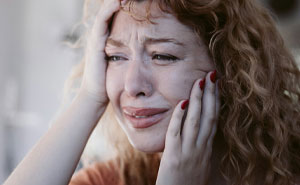 Let's Peek at 71 Wild Stories of People Who Went From Loaded to Broke