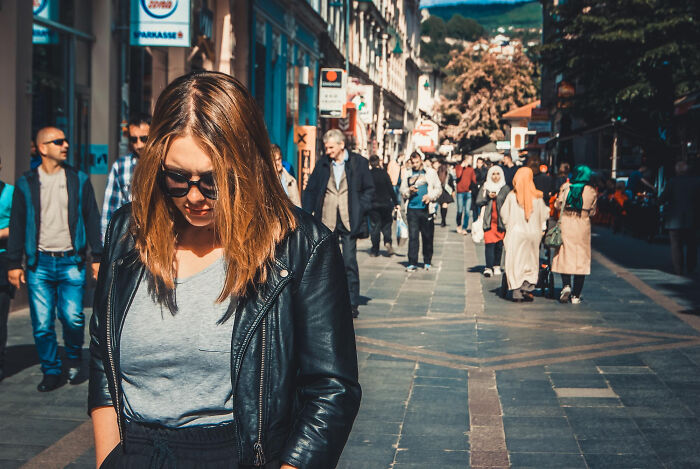 Let's Dive Into These Wild Stories About Meeting Real-Life Narcissists