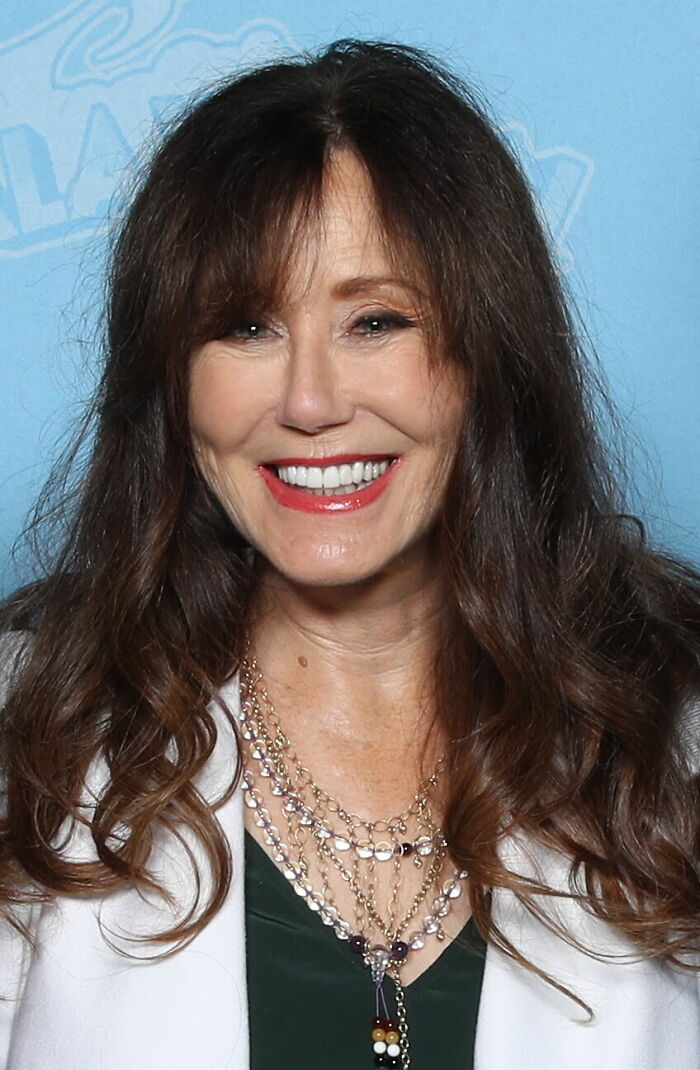 Mary Mcdonnell – Award-Worthy Actress Plus Swim Champ