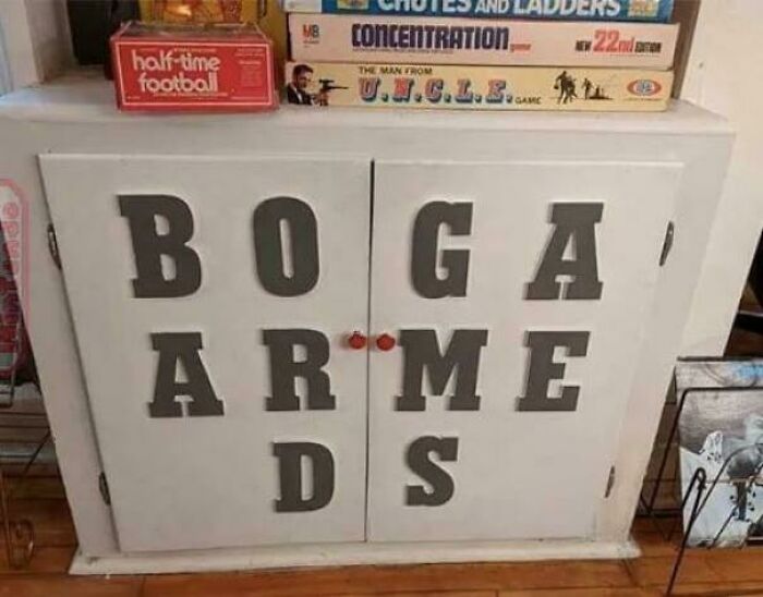 Wait, They Actually Made These Signs? 81 Sign Fails That’ll Totally Confuse You