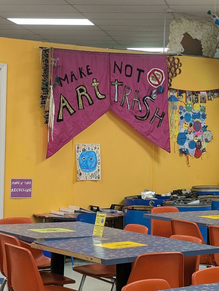 Wait, They Actually Made These Signs? 81 Sign Fails That’ll Totally Confuse You