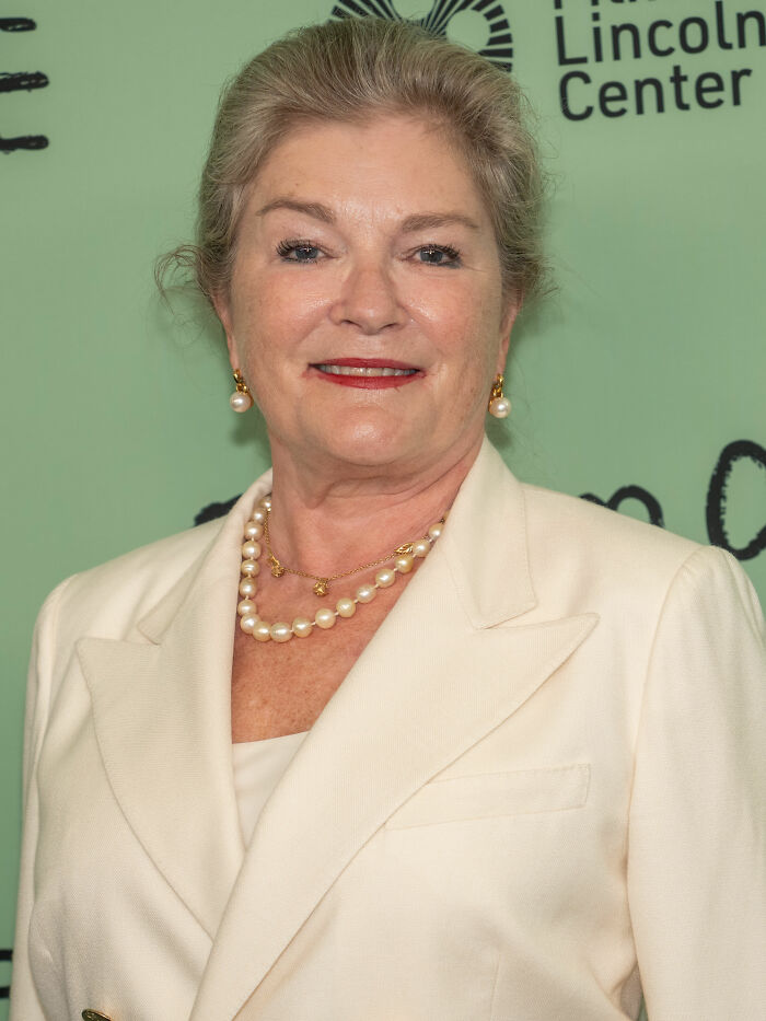 Kate Mulgrew: Captain Janeway and More, 71