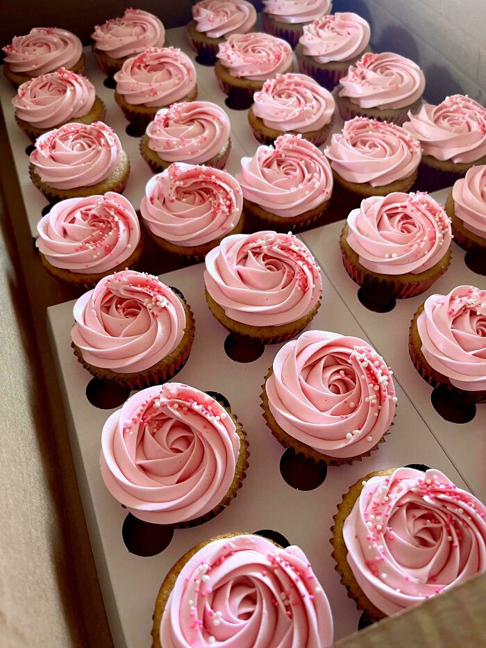 These 50+ Bakers Are Whipping Up Magic With Sweets That Look Too Good To Eat