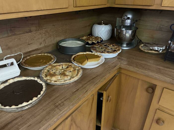 These 50+ Bakers Are Whipping Up Magic With Sweets That Look Too Good To Eat