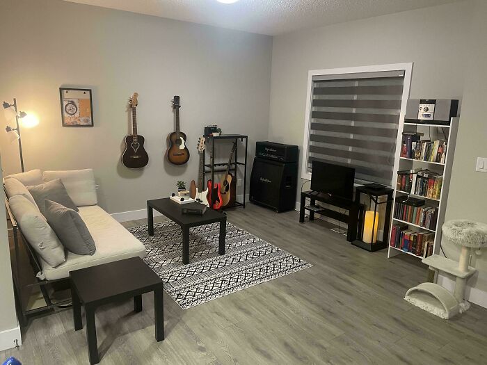 Check Out These Wild & Wacky Bachelor Pads That Will Totally Surprise You!