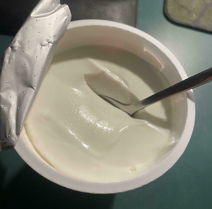 Today, After Months Of Deliberation, I Finally Asked A Girl Out. She Sent A Skull Emoji, Screenshotted It And Blocked Me. Plain Greek Yoghurt